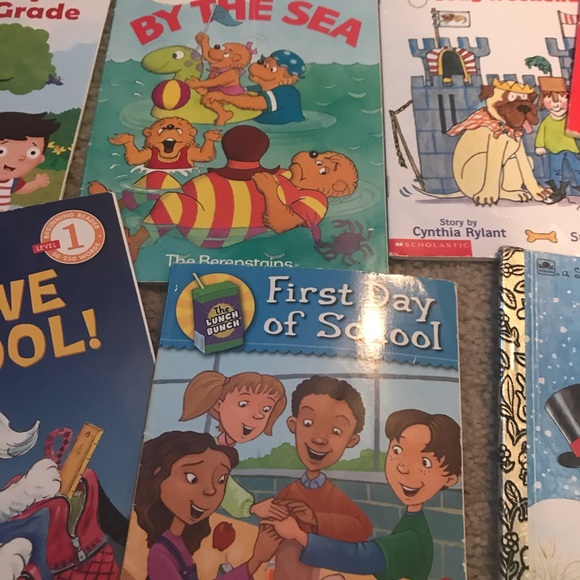 Books - Picture 2 of 3